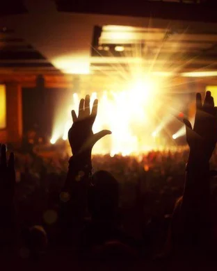 Live concert by Elevation Worship & Steven Furtick