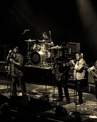 Blues Traveler, Gin Blossoms & Spin Doctors