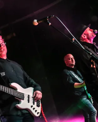 Freddy Jones Band & The Samples