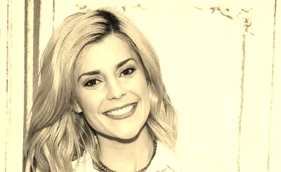 Grace Helbig