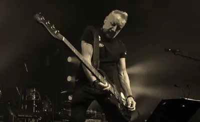 Peter Hook And The Light