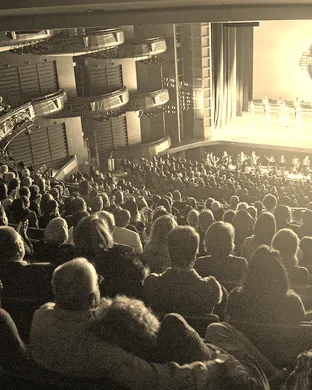 Shen Yun Performing Arts