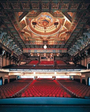 Cabaret at the Kit Kat Club